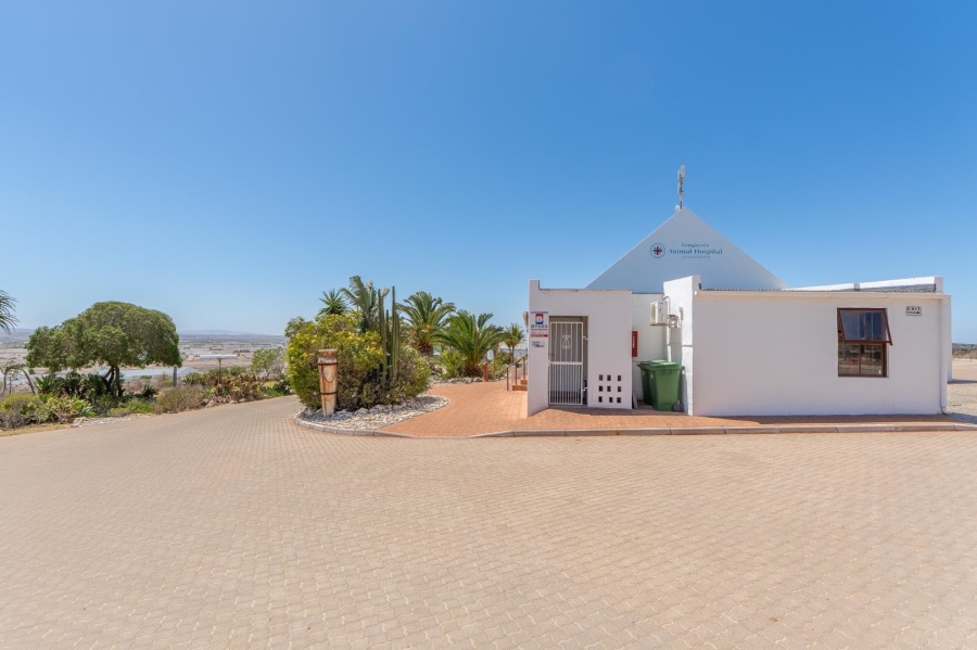 5 Bedroom Property for Sale in Long Acres Country Estate Western Cape